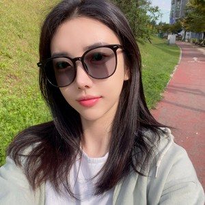 자외선에 변하는 변색 안경 빅사이즈 오버 뿔테 선글라스 라피던트 베어